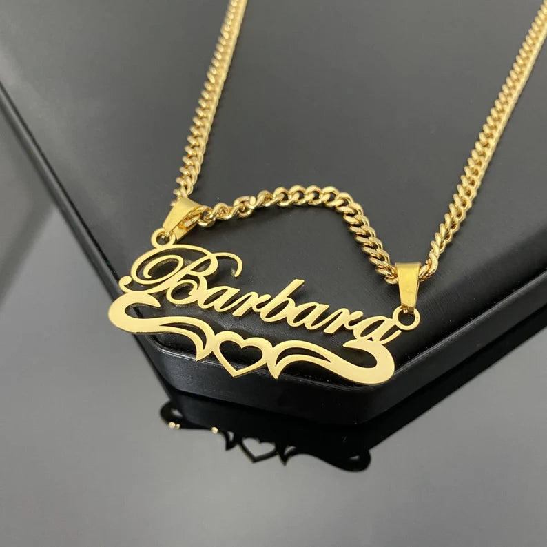 Dainty Nameplate Necklace